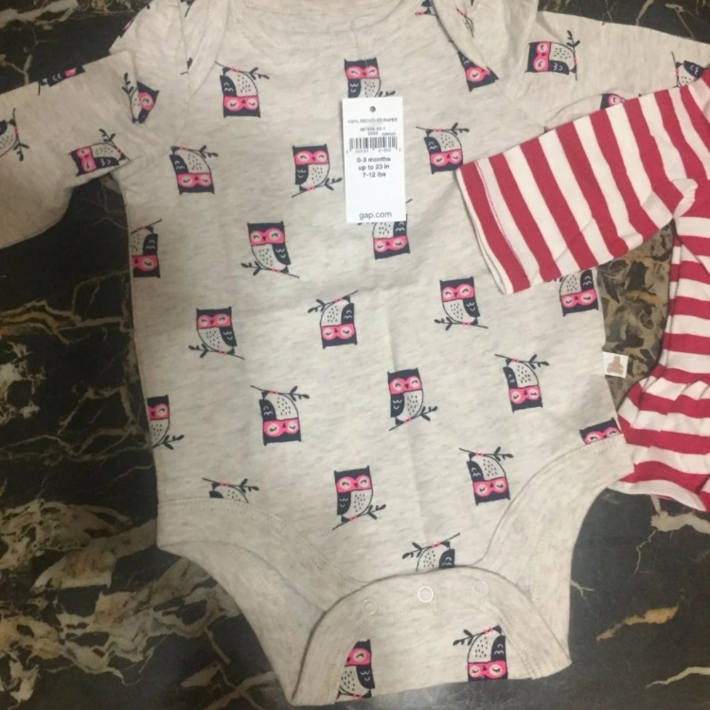 Baby clothes